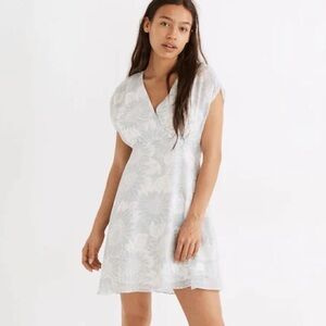 Madewell Crossover Mini Dress in Sunflower Season 10 White Light Blue 100% Silk